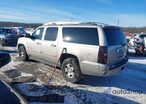 2007 Chevrolet Suburban 1500 Lt z USA, uszkodzony, nr VIN 3GNFK16387G105748